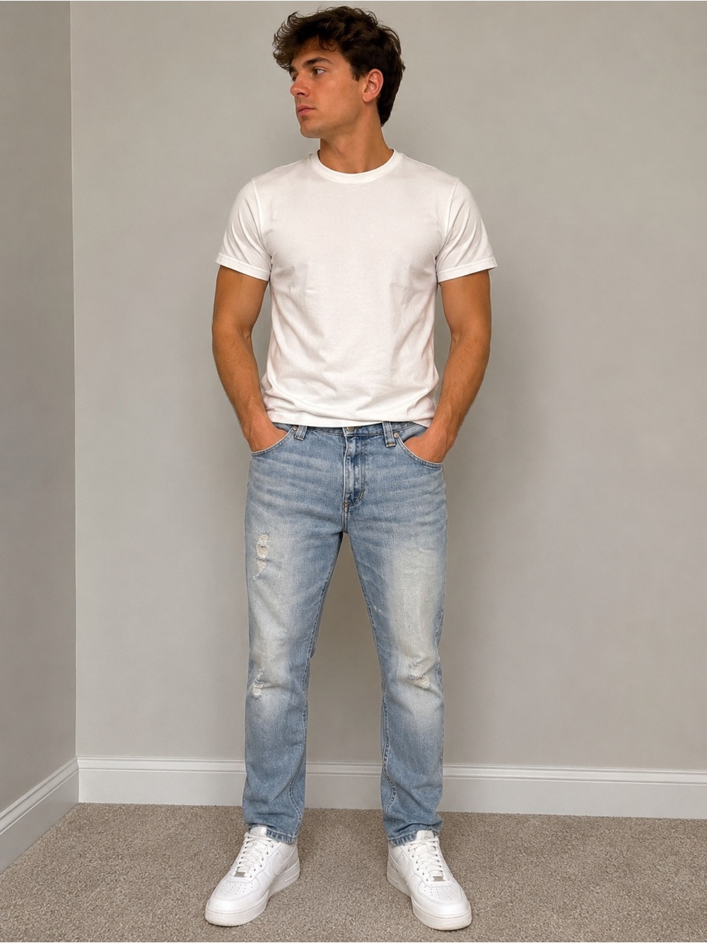 Rock & Republic Light Blue Denim Jeans with Gold Stitching